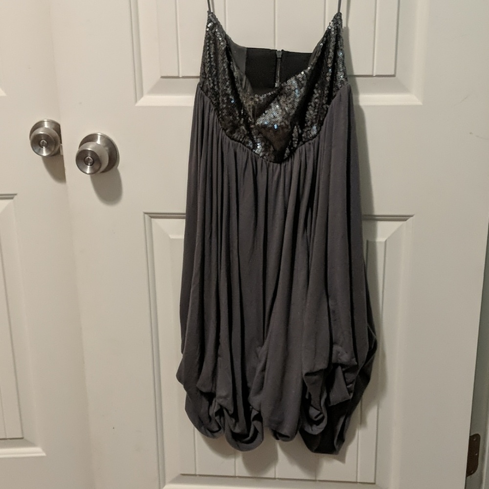 Grey party dress with sequins.